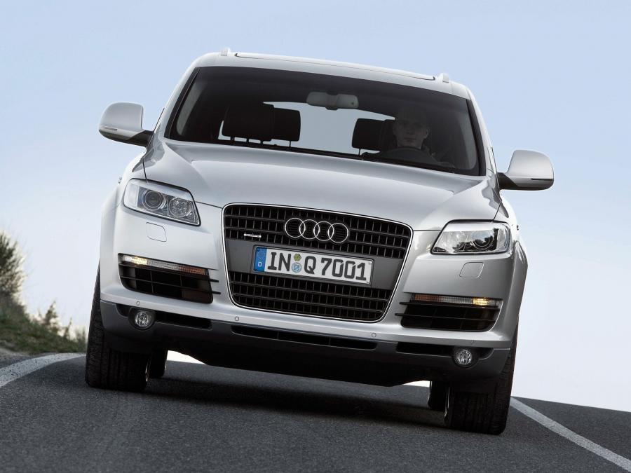  Audi Q7 4.2 TDI Quattro (4L) 2007 года  (фото 16 из 21)